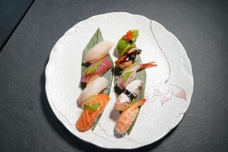 115. Nigiri misti - 9 pezzi
