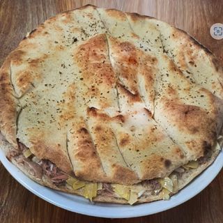 Focaccia ripiena a