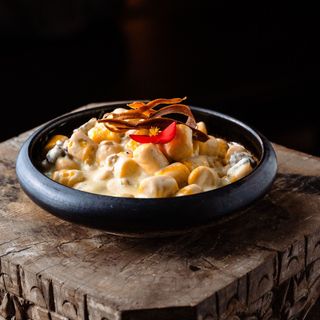 Golden Gnocchi & Apple