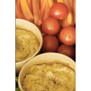 Hummus clásico con crudités