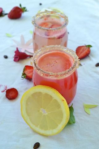 Jus De Citron & Fraise
