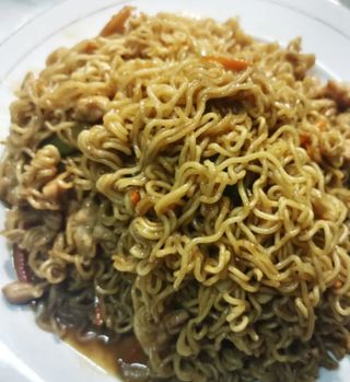 Tallarines Chinos Fritos