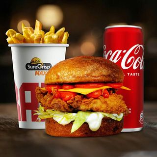 Buffalo crispy chicken + pomfrit + Coca cola 0.33l