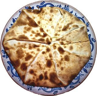 Plăcintă cu cașcaval