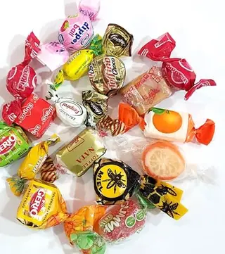 Caramelos Surtidos Con Azúcar (100 G.)