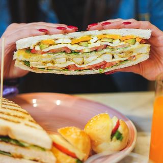 Club sandwich salmone