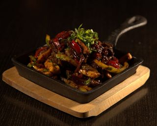 Tigaie picantă pui-vita (570 gr) 