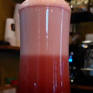 Berry treat lemonade