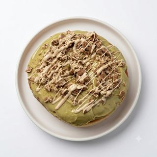 Donut Pistacho Con Filipinos Y Kinder (1 Ud.)
