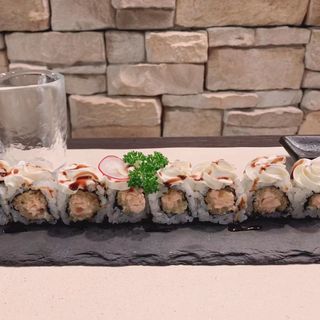 65. Uramaki tempura sake