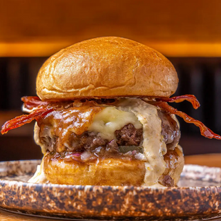 Oasis -> Subcampeona de la Burger Showdown