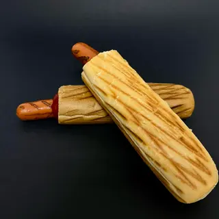 Хот-дог Французький з молочною сосикою (150г)