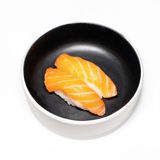 Nigiri Salmone