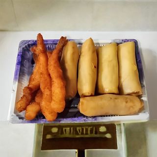 15. Gambas com Bacon e Crepes 12 Peças