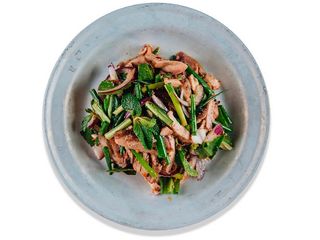 Салат з куркою на грилі (190g)