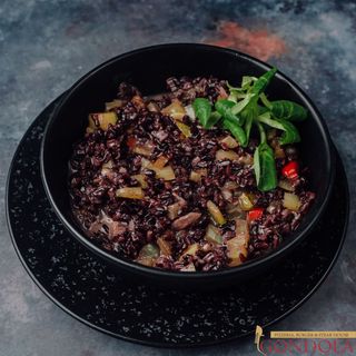 Rižoto sa crnim pirinčem i povrćem