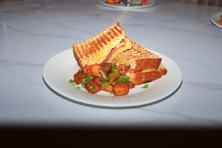 House Sandwich Chicken