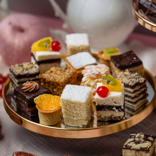 Platou mini-prajituri 1,5kg