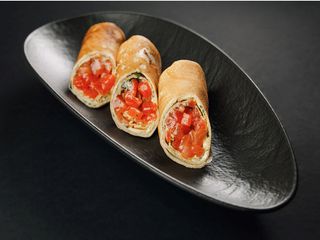 МЛИНЦІ З ЛОСОСЕМ (200g)