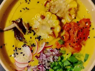 Kukurydziany Ramen Vegański