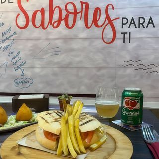 Campero de carne mechada de Presa ibérica