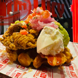 LUCY'S CHICKEN AND WAFFLES