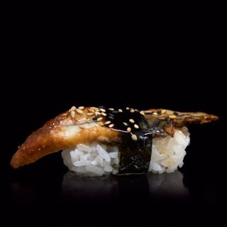 043. Nigiri De Anguila (6 Pzs.)