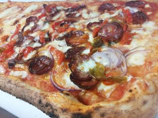 Pizza calabrese a 1 kg