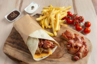 Menú Durum De Pollo Con Bacon Y Cerveza