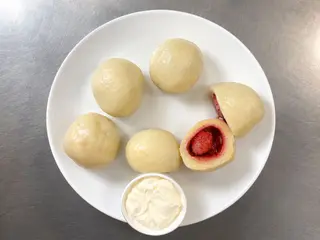 Knedle z truskawkami