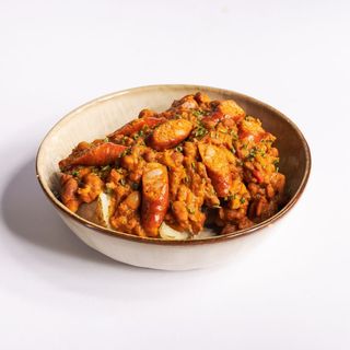 Zapečeni grah s kobasicom