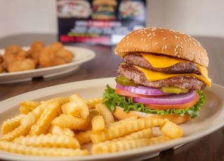 Menú Hamburguesa Doble De Pollo