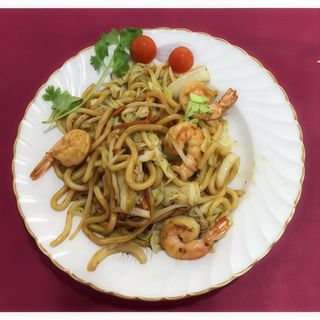 30. Pasta de udon con langostino