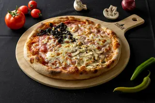 Pizza Quatro Stagione