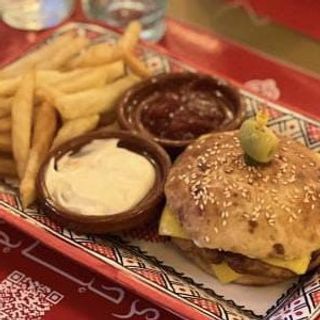 Hamburger Poulet Et Frite