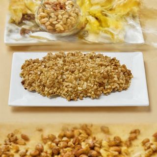 Caixa de Frango Frito com Amendoas