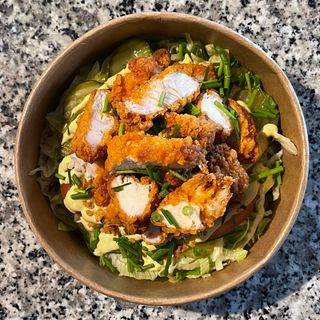 Sałatka z kurczakiem