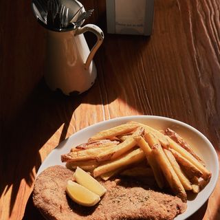Milanesa Al Plato De Pollo