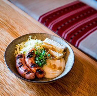 Carnati Salsicia la Jar