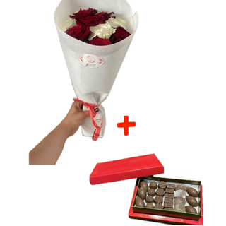 Petit bouquet  avec une petite boîte bonbon chocolat belge 