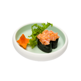 218 Gunkan spicy salmon