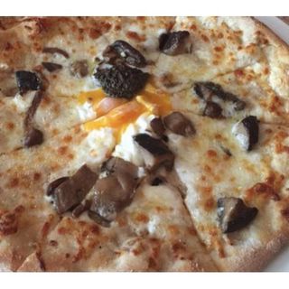 Pizza Tartufada (33 Cm.)