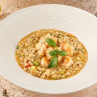 Risotto con gamberi e zucchini