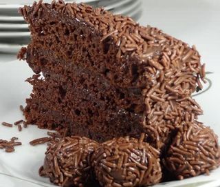 Bolo Brigadeiro 