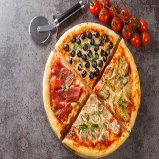 Pizza 4 Estaciones (Familiar)