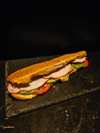 Pork sendvič