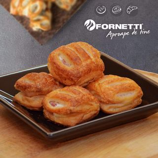 Mini cu iaurt și căpșuni