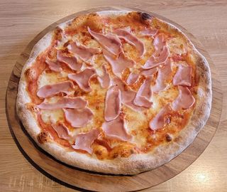 Pizza Prosciutto Ø 32cm