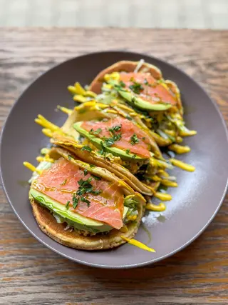 Zielone Taco pancakes 3 szt. + Coca Cola