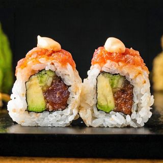 Uramaki Atum Spicy 8  Unidades